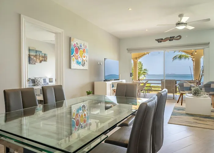 Oceanfront 3br In Playa Potrero Hébergement de vacances Playa Flamingo